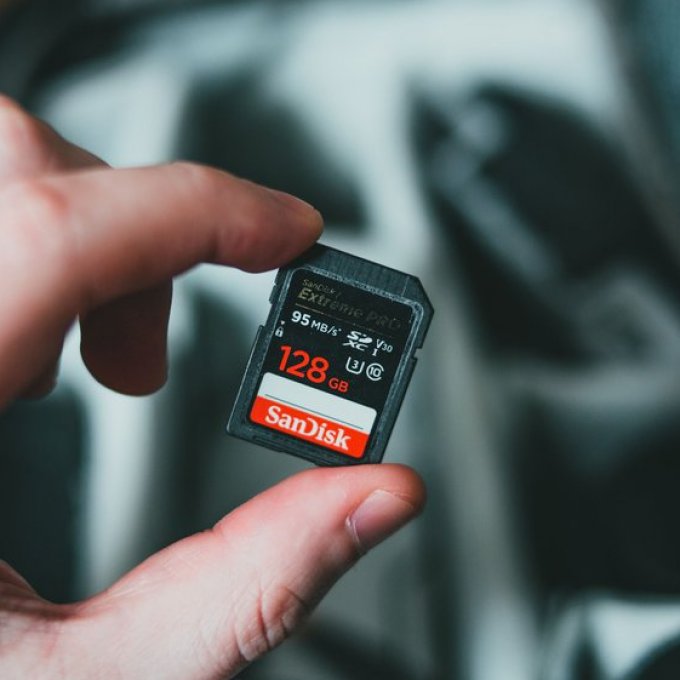 Recuperare date de pe SD Card